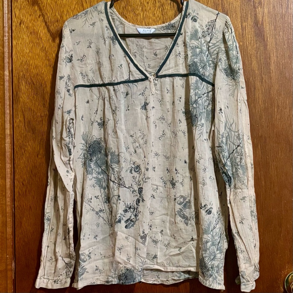 Alfred Sung • Floral Green and Beige Blouse